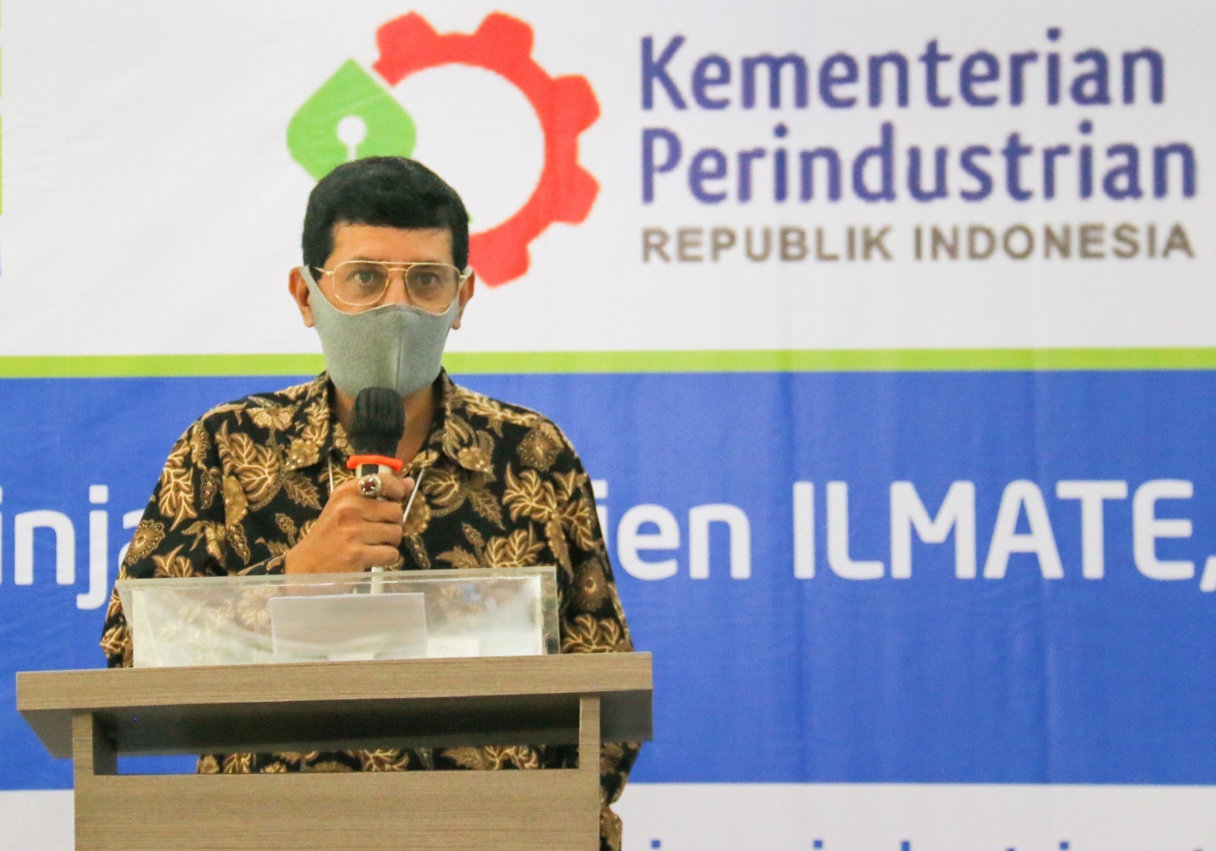 Pemerintah Akselerasi Pengembangan Industri Kendaraan Listrik Dalam Negeri