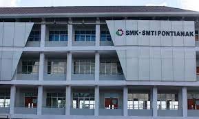 Yuk Kepoin Fasilitas keren yang ada di SMK-SMTI Pontianak.