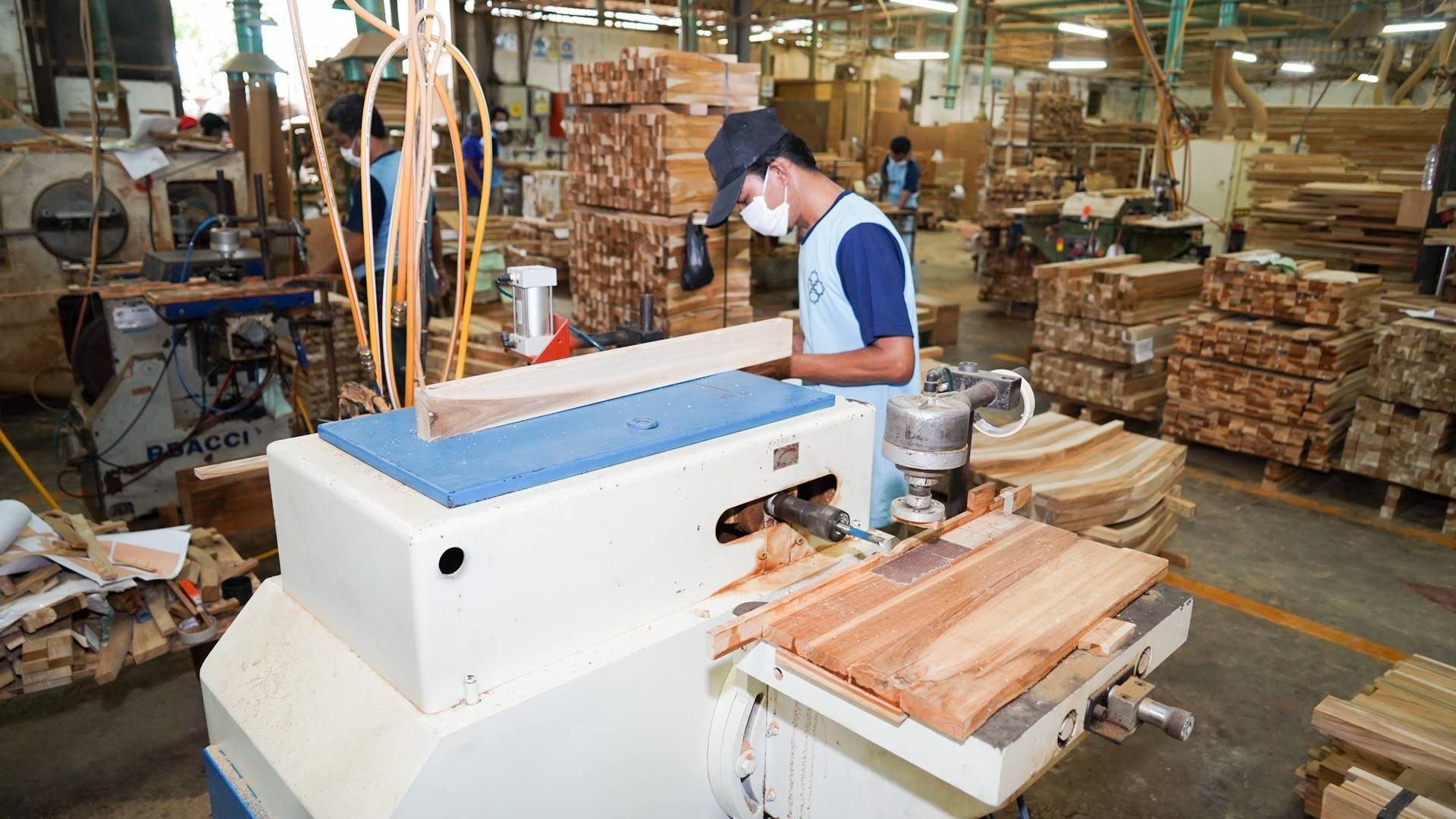 Ekspor Furnitur Naik 30 Persen, Restrukturisasi Mesin IKM DiOptimalkan