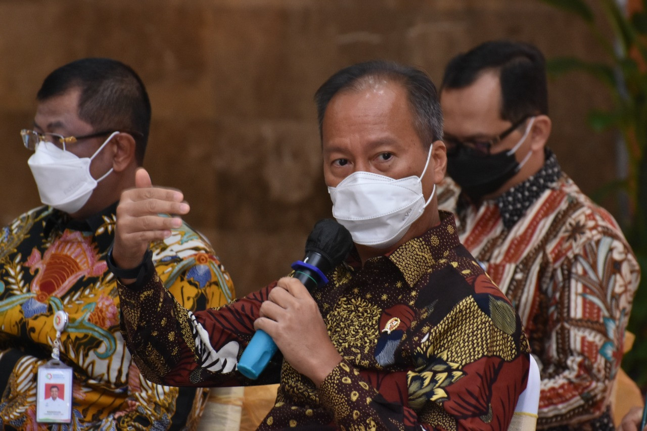 2021,  Sektor Industri Masih Jadi Penopang Utama Ekonomi