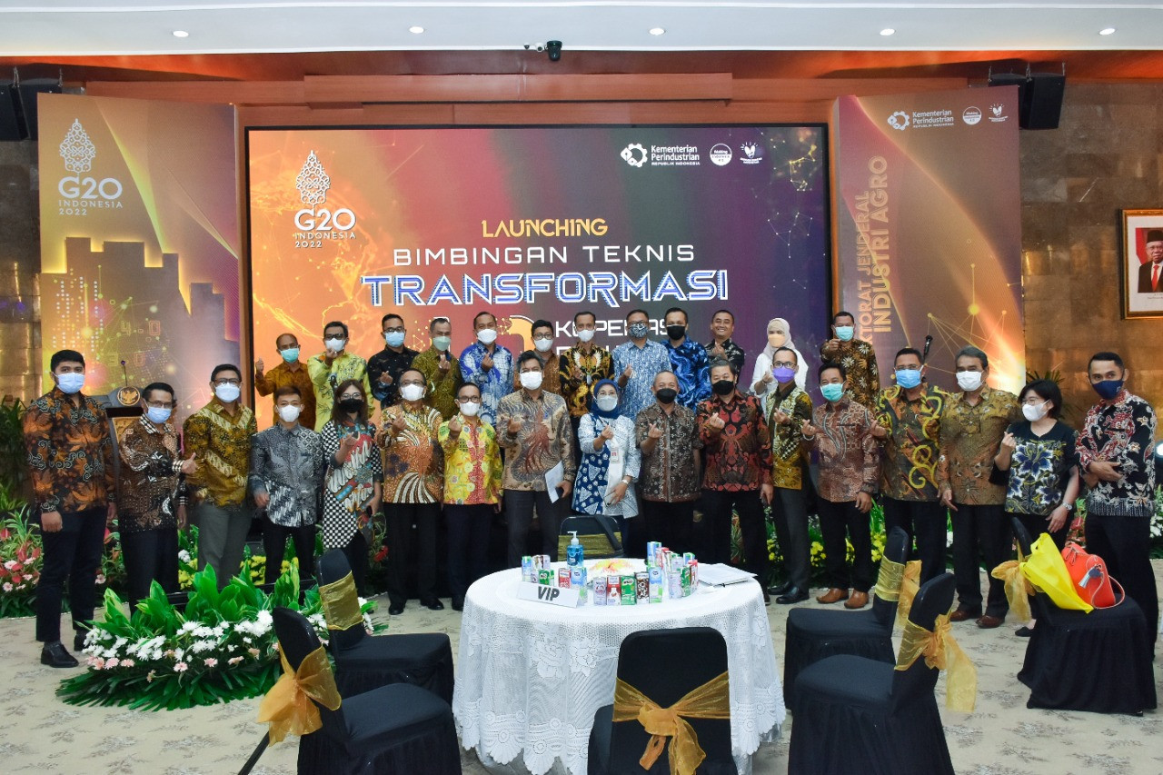 Topang Kinerja Sektor Mamin, Industri Pengolahan Susu Bertransformasi Digital