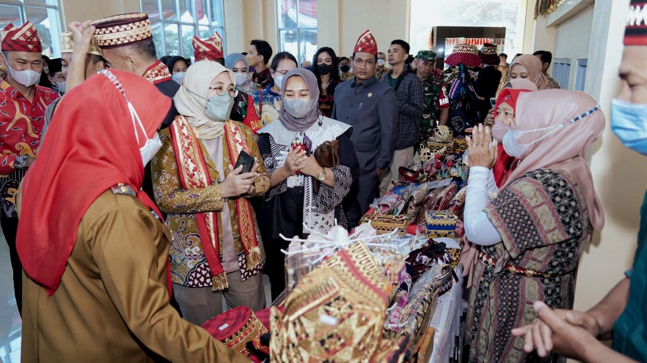 Hasilkan Produk Lokal Unggulan, Kemenperin Fokus Kembangkan Sentra IKM
