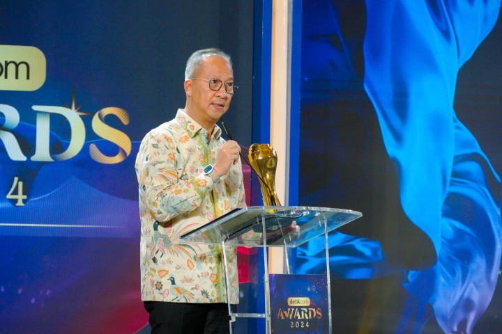 Dorong Implementasi Making Indonesia 4.0, Agus Gumiwang Kartasasmita Raih Penghargaan Tokoh Inovasi dan Transformasi Industri